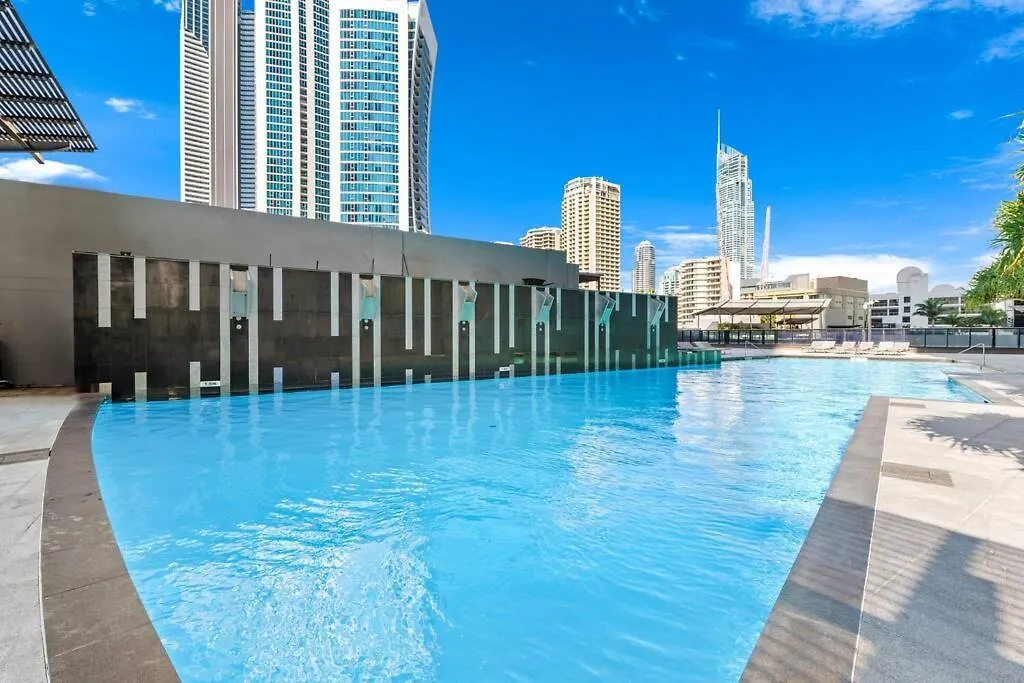 Huge Circle On Cavill 2 Brm Sleeps 6 - Optimise Bnb Gold Coast 0*,